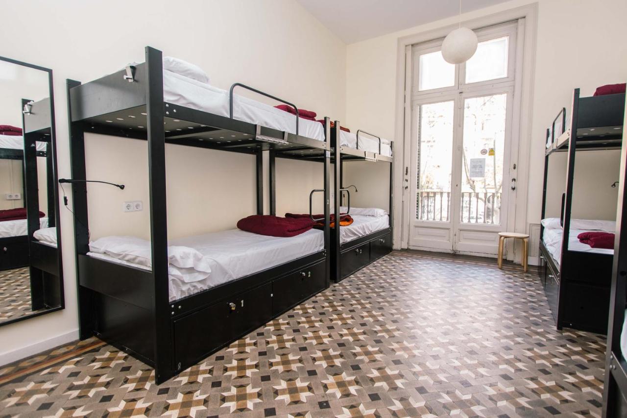 Einzelbett im Schlafsaal (8 Erwachsene)